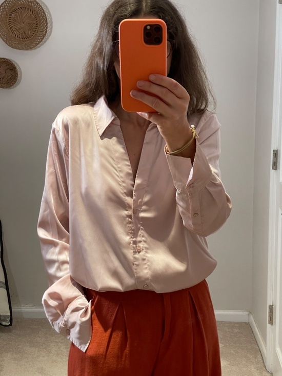 H&M Tops - H&M satin rose pink shirt women L